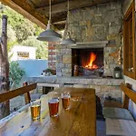 Daire Jacuzzi Retreat In *