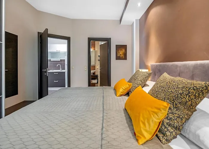 Apartment Jacuzzi Retreat In
